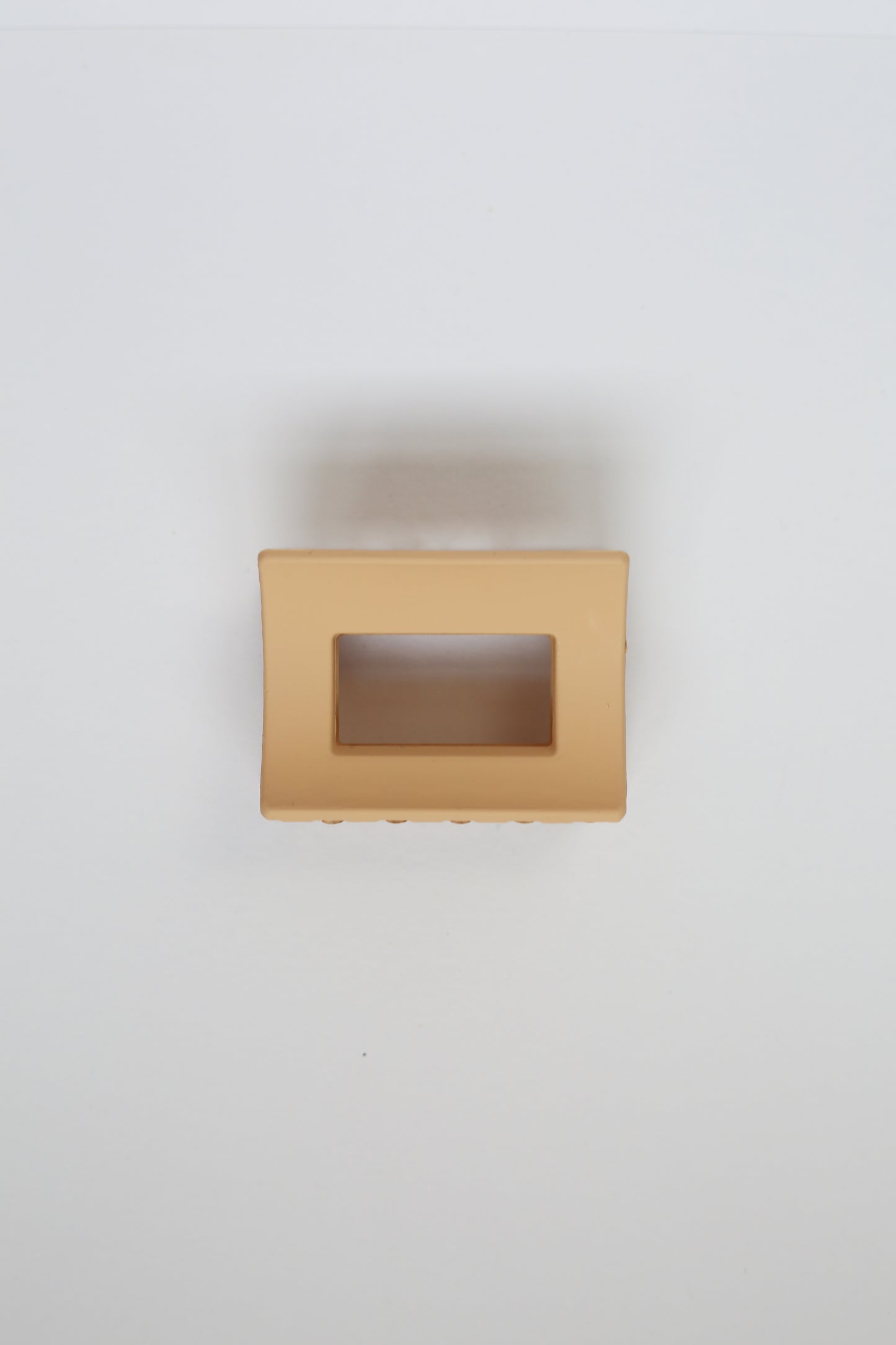 Estelle clip
